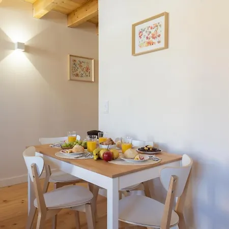 Lägenhet Host Wise - Lovely & Cozy Duplex Flat